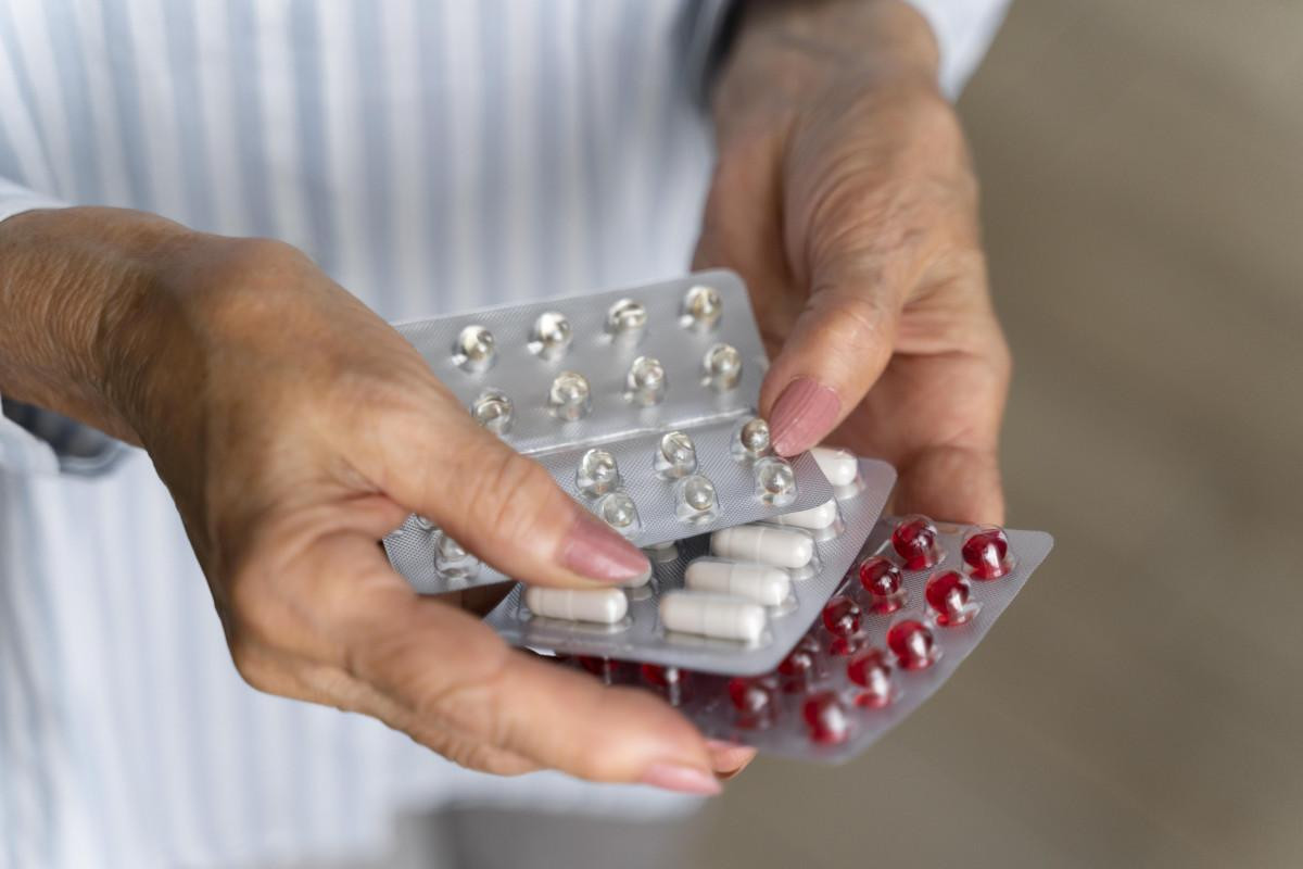 Após determinação da Anvisa, que ordenou a suspensão de medicamentos da Hypofarma e Cimed, as farmacêuticas anunciaram o recolhimento voluntário dos remédios/Foto: magnific
