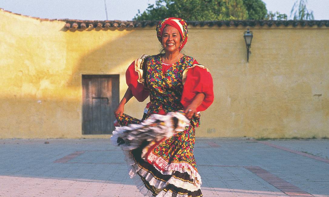 Cantora Totó La Momposina morreu aos 85 anos após infarto/Foto: Josh Pulman/Divulgação