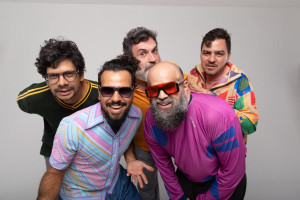 Momboj&oacute;a apresenta "Solar" no Recife com a forma&ccedil;&atilde;o atual composta por Felipe S, Chiquinho, Marcelo Machado, Mission&aacute;rio Jos&eacute; e Vicente Machado