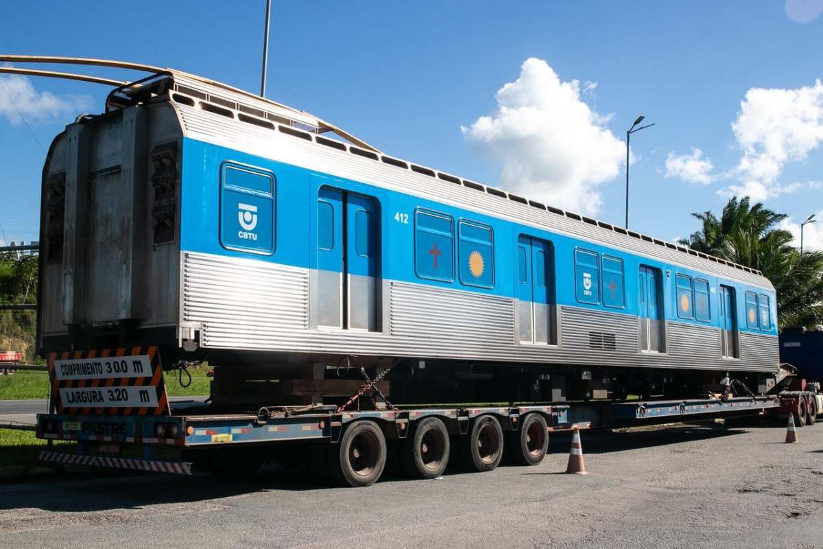 Primeiro trem vindo de BH deve começar operação no Recife dentro de 30 dias/Foto: Marina Torres/DP Foto