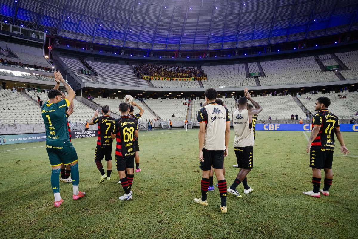 Equipe do Sport na Arena Castelão/Paulo Matheus/SCR