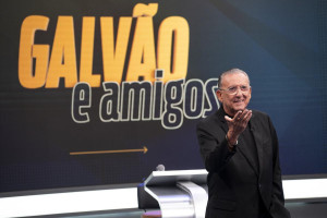 Galv&atilde;o Bueno est&aacute; internado no Einstein Hospital Israelita, em S&atilde;o Paulo