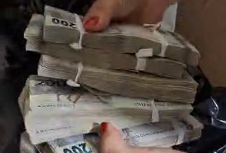 Vídeo: PF apreende sacos com dinheiro em operação contra fraudes no INSS/Reprodução/Redes
