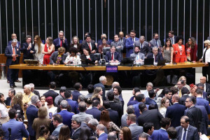Discuss&atilde;o e Vota&ccedil;&atilde;o de propostas legislativas