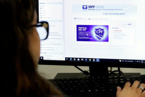 Prazo para entregar a declara&ccedil;&atilde;o come&ccedil;ou em 23 de mar&ccedil;o e termina &agrave;s 23h59 desta sexta-feira (29)