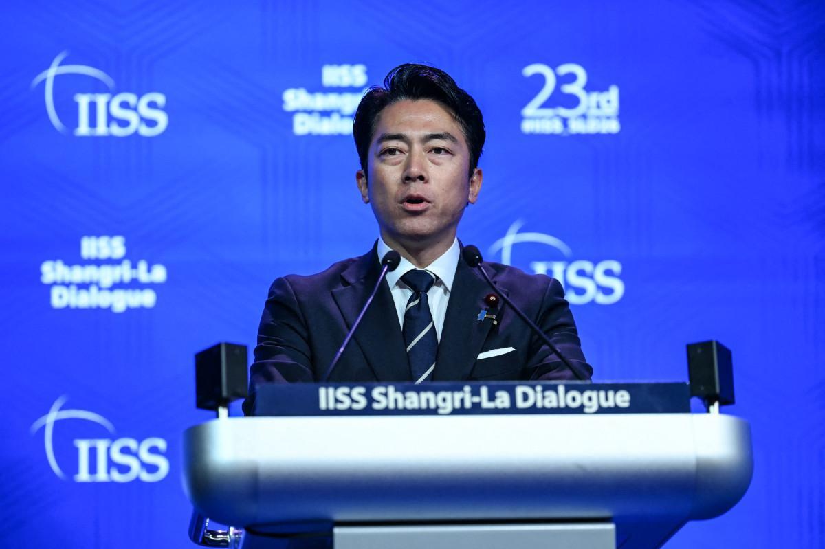O Ministro da Defesa do Japão, Shinjiro Koizum/Jam Sta Rosa/AFP