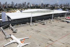 O querosene de avi&atilde;o (QAV) &eacute; o combust&iacute;vel derivado do petr&oacute;leo que abastece avi&otilde;es e helic&oacute;pteros