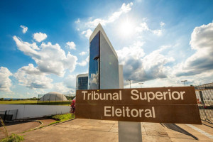 TSE divulga divis&atilde;o de R$ 4,9 bilh&otilde;es do Fundo Eleitoral para 2026; PL lidera repasses