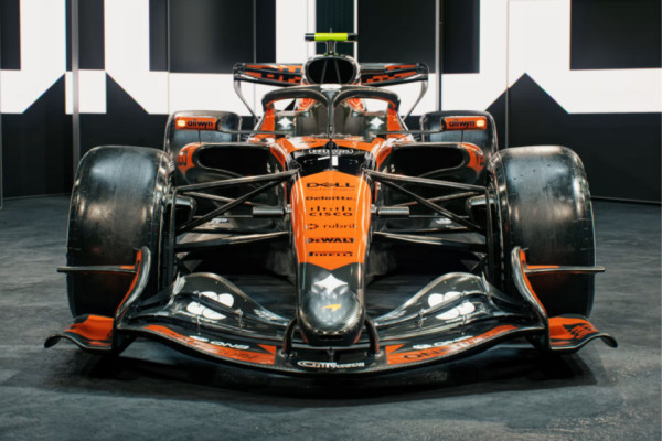 Pintura especial da McLaren para o 1000º Grande Prêmio de F1