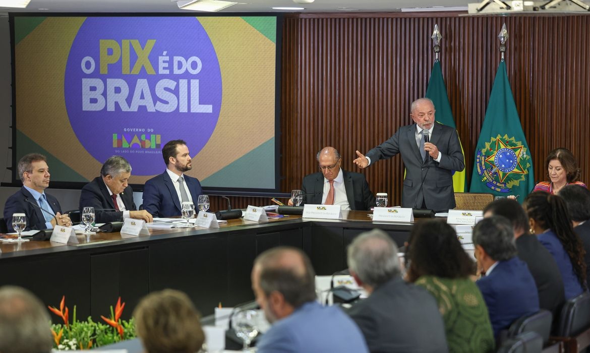 Lula sobre o novo tarifaço dos EUA: 