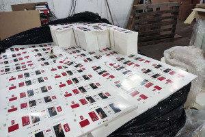 F&aacute;brica de cigarros clandestinos fica no Cabo de Santo Agostinho, no Grande Recife 