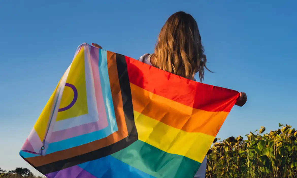 Governo federal investiu, desde 2023, mais de R$ 61 milhões em ações para promoção e defesa dos direitos da população LGBTQIA+/conflgbtqia.org/Divulgação