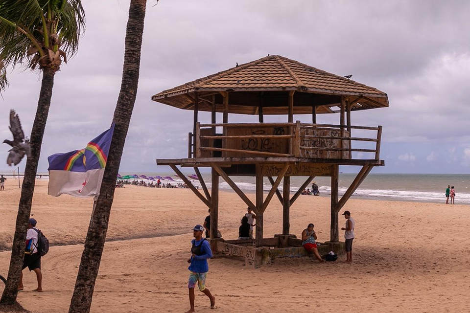 Posto de salva-vidas na Praia de Boa Viagem/RAFAEL VIEIRA/DP