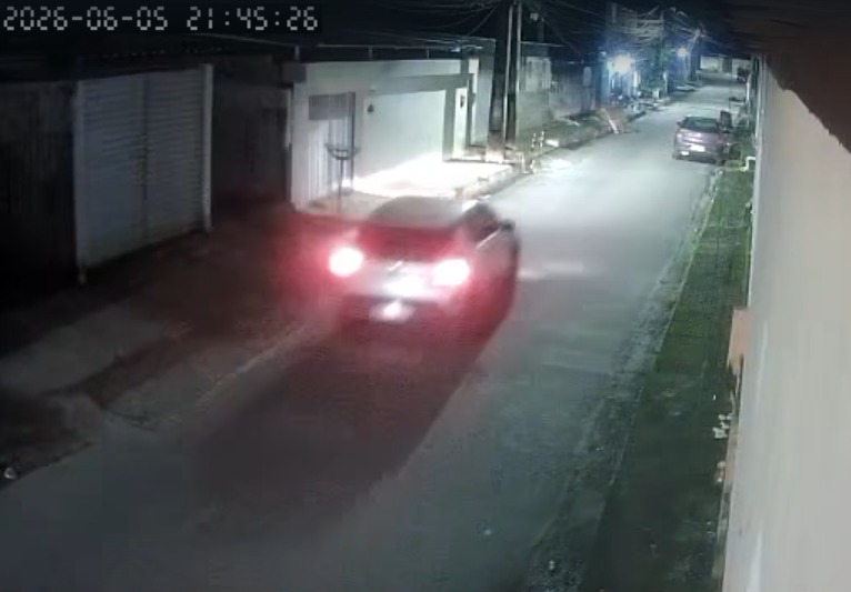 Jovens foram atingidos por vários disparos de arma de fogo./Foto: Reprodução