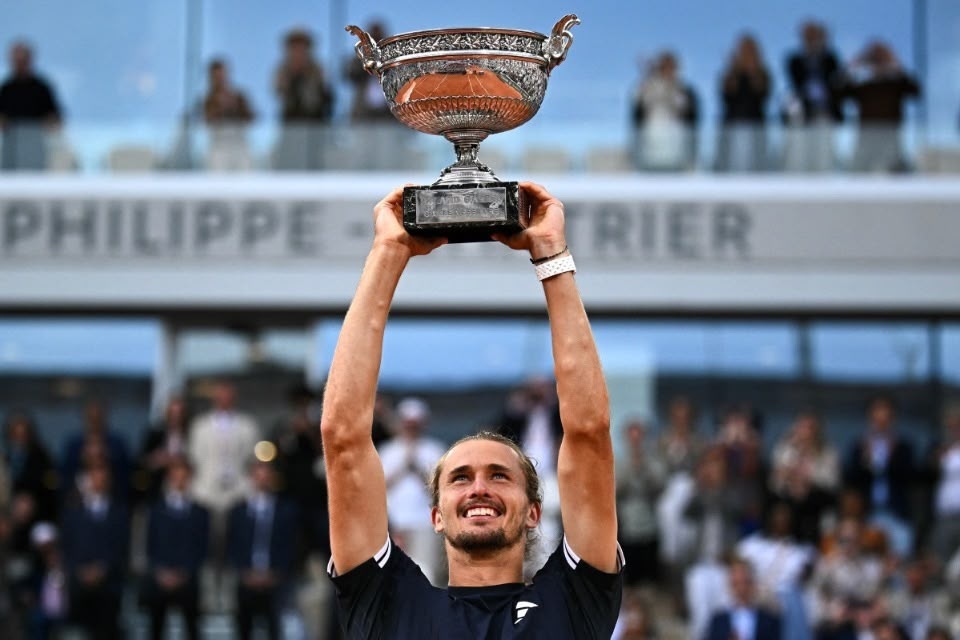 Alexander Zverev, tenista alemão/JULIEN DE ROSA / AFP