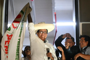 Candidato da esquerda tem apenas 4,9 mil mil votos a frente de Fujimori