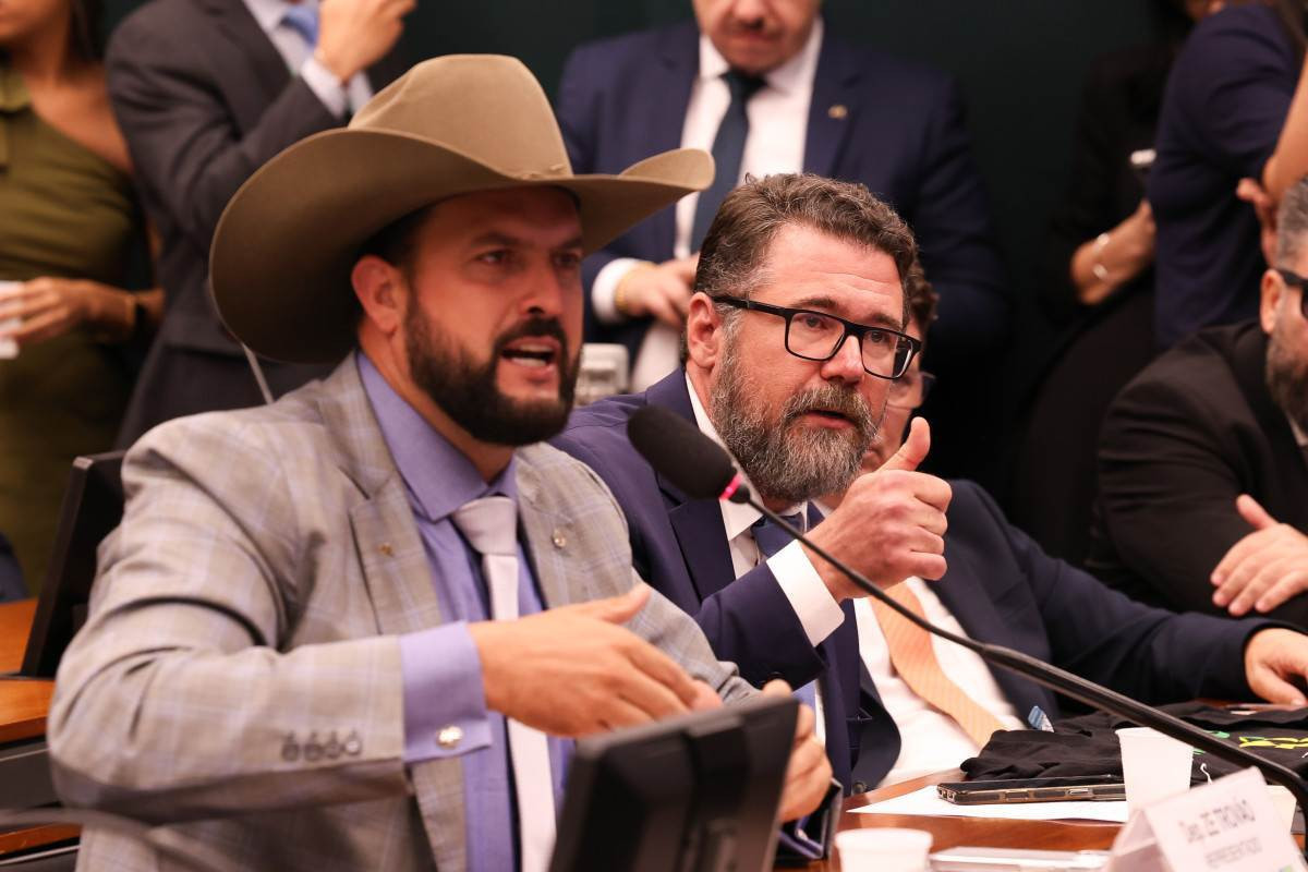 Os deputados Zé Trovão e Marcos Pollon durante reunião do Conselho de Ética/Lula Marques/Agência Brasil