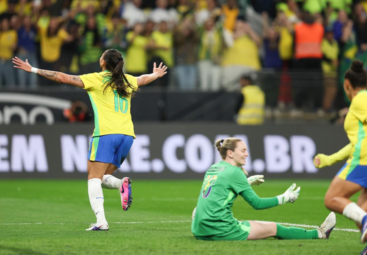 Lívia Villas Boas/CBF