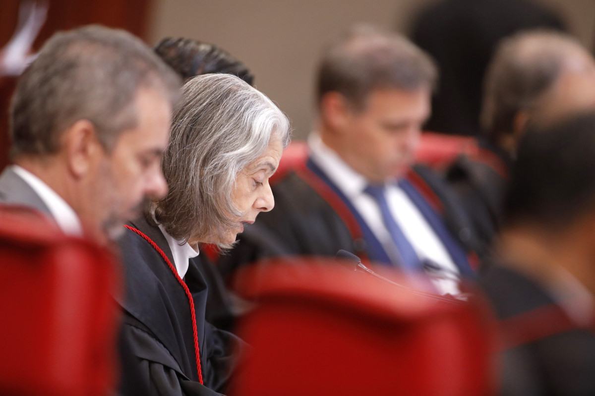 Ministra Carmen Lúcia em sessão plenária do TSE/Alejandro Zambrana/TSE