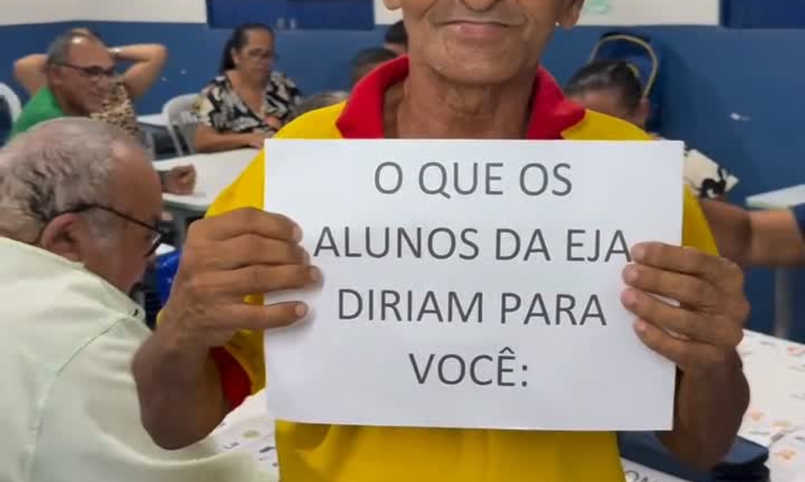 Alunos do EJA participam de 'trend' das redes sociais/Reprodução/Redes sociais