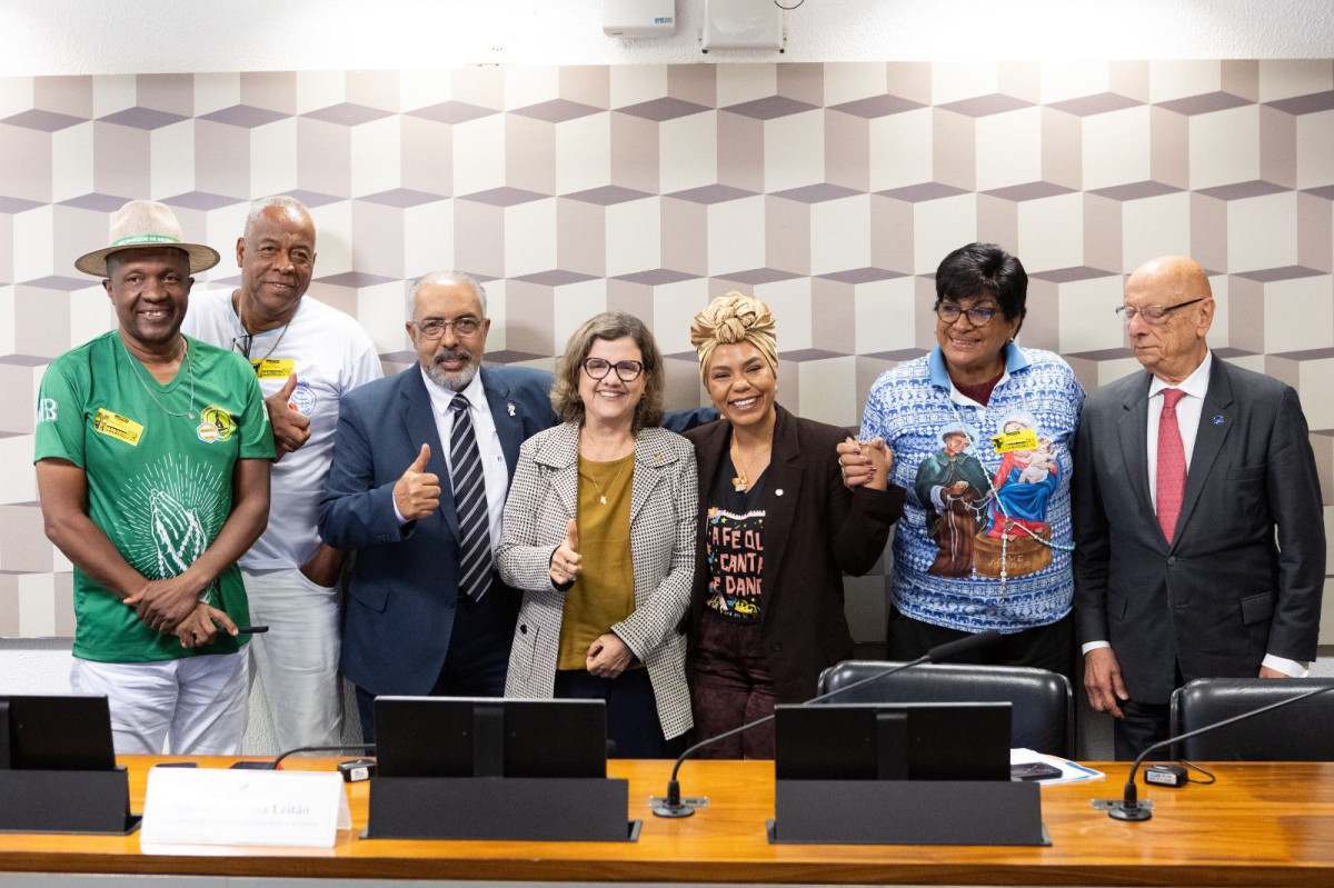 Comissão de Educação e Cultura do Senado aprovou PL que institui protocolo para situações de discriminação/Foto: Mariana Leal/Divulgação