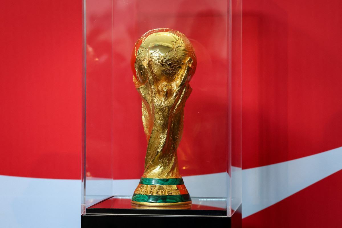Taça da Copa do Mundo/A. CLARY / AFP