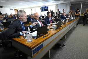 CCJ do Senado realizou vota&ccedil;&atilde;o simb&oacute;lica para aprovar a PEC que garante autonomia ao Banco Central