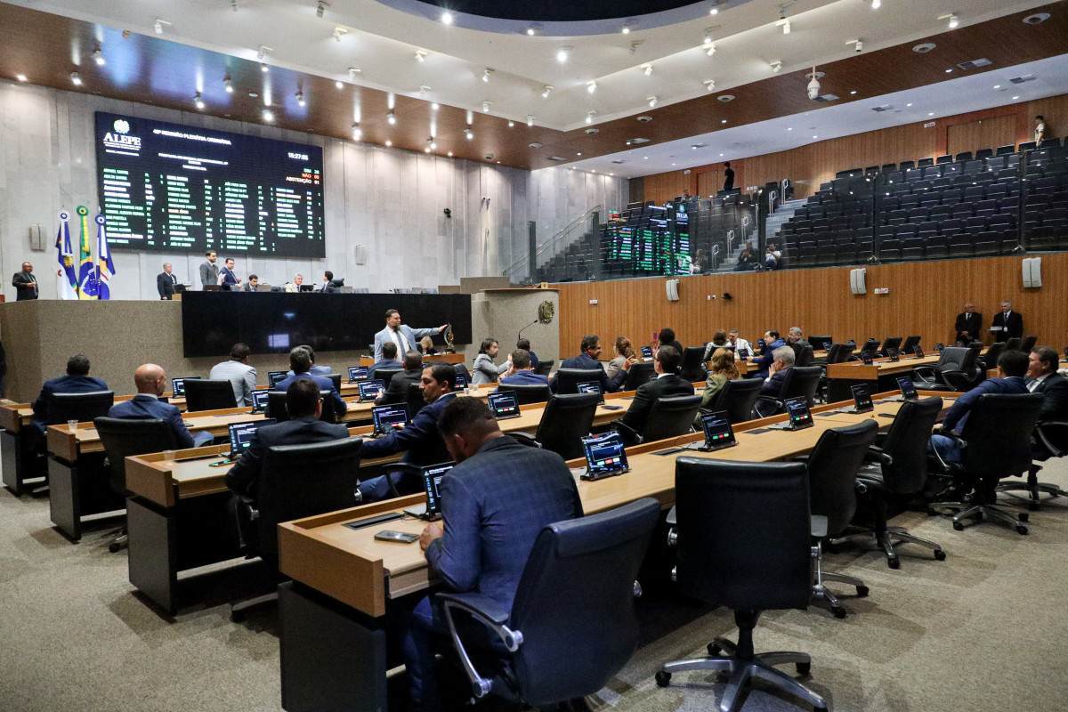 Proximidade do prazo final para os repasses intensifica a disputa política entre parlamentares governistas e oposicionistas/Foto: Jarbas Araujo