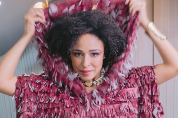 Brenda Lígia destaca o DNA do filme: "Orgulho enorme de chegar em Xangai e poder dizer que o filme é pernambucano!" (Divulgação)
