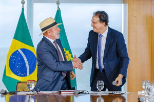 Camilo Santana foi ministro da educa&ccedil;&atilde;o no governo Lula