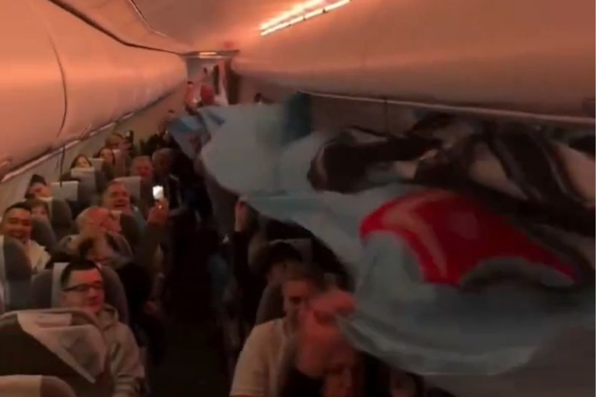 Torcida da Argentina no avião/Reprodução