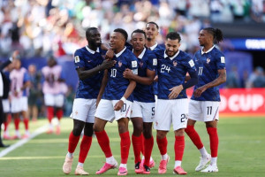 Com 2 gols de Mbapp&eacute;, Fran&ccedil;a vence Senegal em sua estreia na Copa 2026