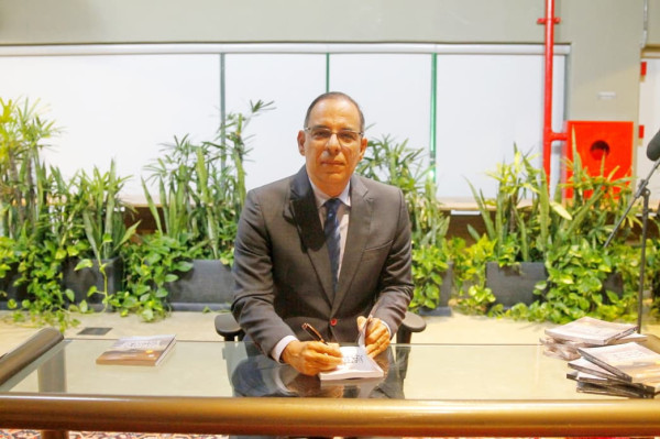Desembargador federal Élio Siqueira lança livro "Caminhos da Justiça em Tempos de Pandemia: Memórias de um Corregedor" (Foto: Maurício Ferry/DP Foto)