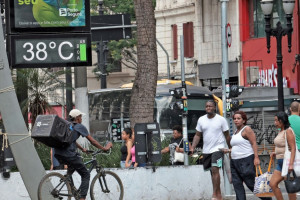 Segundo a pesquisa, a maioria dos munic&iacute;pios brasileiros registrou aumento na frequ&ecirc;ncia e na intensidade das ondas de calor entre 2000 e 2019