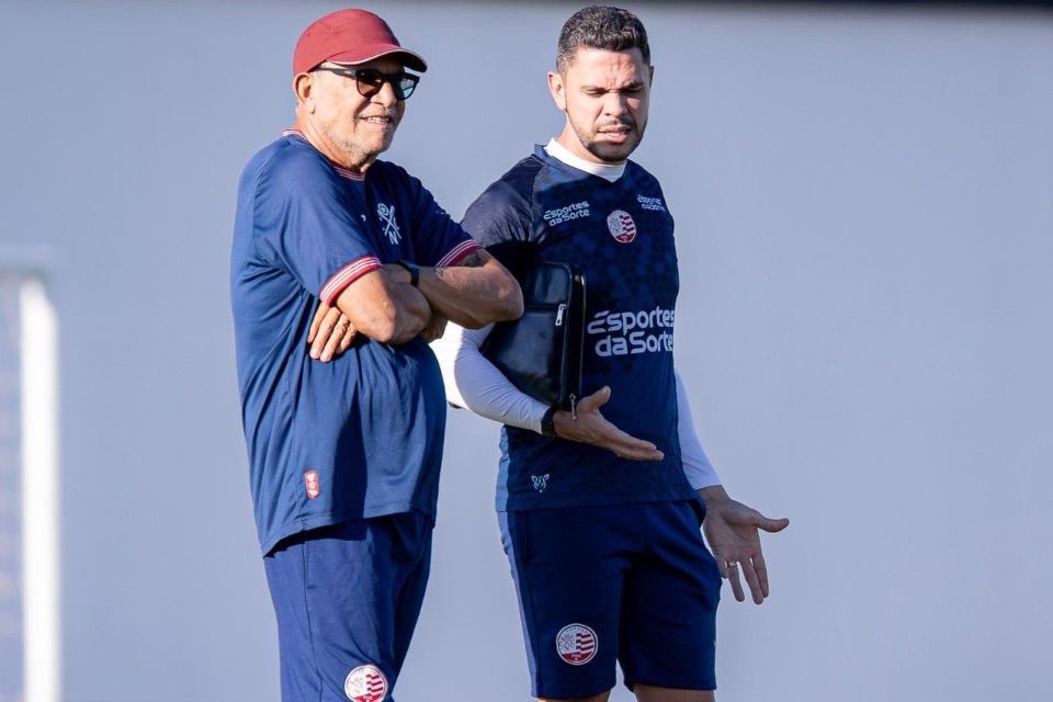 Hélio dos Anjos e Guilherme dos Anjos, técnicos do Náutico/Raphael Teixeira