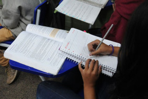 Brasil reduz n&uacute;mero de analfabetos, mas Pernambuco permanece est&aacute;vel