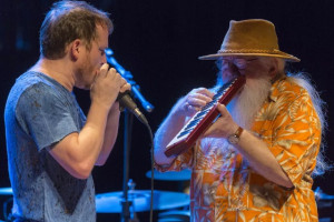 Gabriel Grossi foi apadrinhado por Hermeto Pascoal logo no in&iacute;cio da sua trajet&oacute;ria