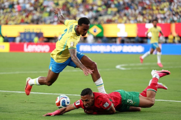 CHARLY TRIBALLEAU / AFP