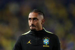Copa 2026: Raphinha tem les&atilde;o confirmada e desfalca a Sele&ccedil;&atilde;o Brasileira 