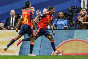 Espanha goleia Ar&aacute;bia Saudita com primeiro gol de Yamal em Copas