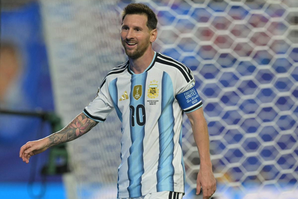 Messi vira maior artilheiro da história das Copas/ JUAN MABROMATA / AFP