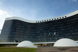 O procedimento &eacute; exigido pela Constitui&ccedil;&atilde;o Federal, pela Lei dos Partidos Pol&iacute;ticos e por normas espec&iacute;ficas editadas pelo Tribunal Superior Eleitoral