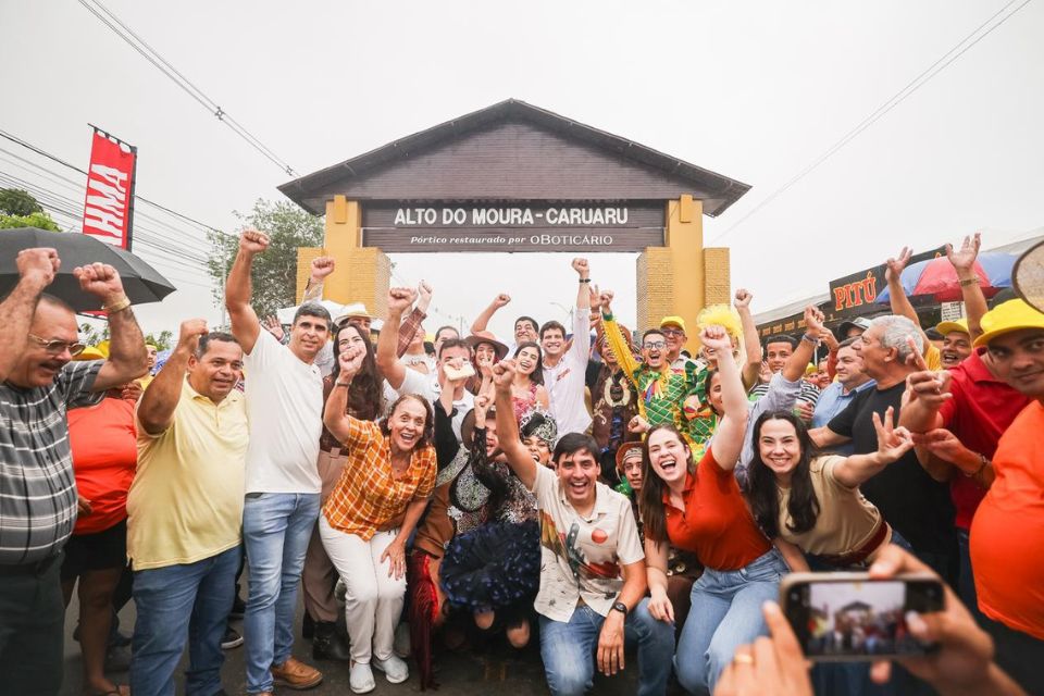 João Campos (PSB) visitou Caruaru, no Agreste /Fotos: Edson Holanda