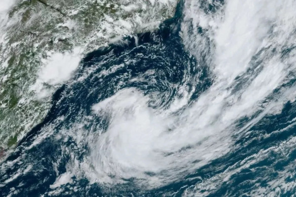 Brasil deve se preparar para a chegada de ciclone neste fim de semana