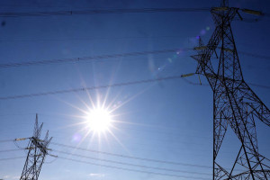 Linhas de transmiss&atilde;o de energia el&eacute;trica da usina hidrel&eacute;trica Itaipu Binacional