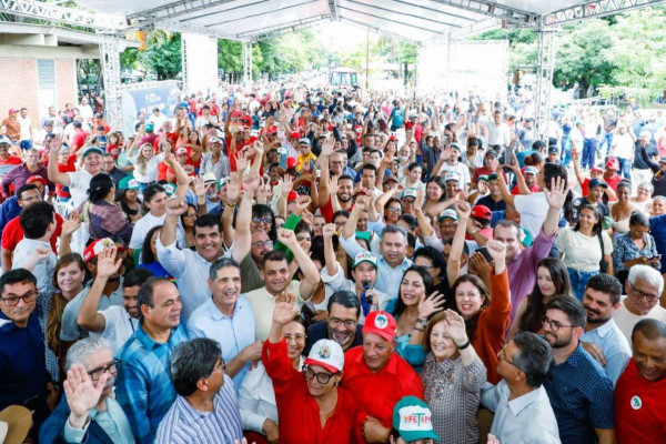 A solenidade contou com a presença de lideranças sociais e agrárias (Foto: Yacy Ribeiro/Secom)