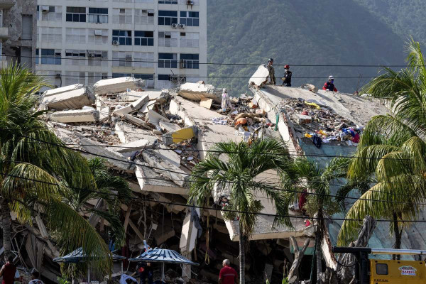 Sobe para 1.430 o número de mortos por terremotos na Venezuela, diz chefe do Parlamento