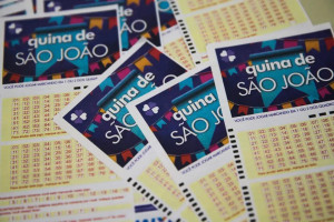 Dezenas sorteadas foram: 19 - 32 - 50 - 73 - 75
