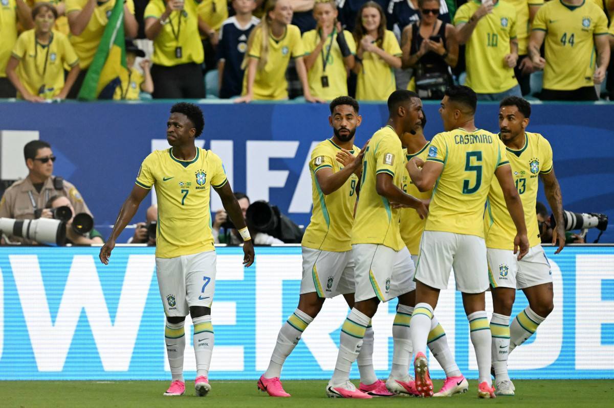 Seleção Brasileira em partida da Copa do Mundo 2026/ CHANDAN KHANNA / AFP