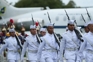  Minist&eacute;rio da Defesa estima que mais de 1 milh&atilde;o de jovens em todo o pa&iacute;s se candidatem